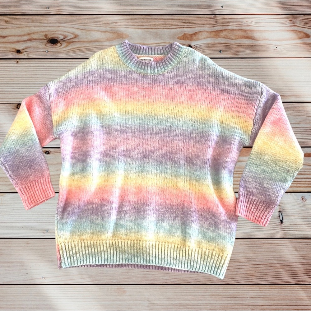 Mainstrip Oversized Rainbow Pastel Colored Crew Neck Sweater Size Small Like New